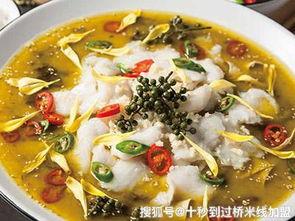 吃酸菜鱼可以吃瓜吗,夏日清爽美食搭配指南