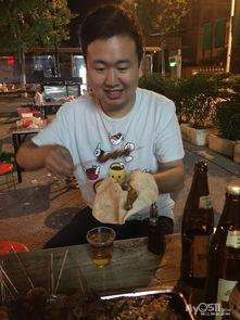 陆岳小胖吃瓜,揭秘娱乐圈幕后故事