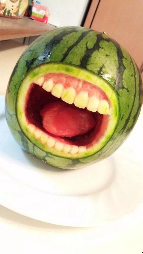 吃瓜变成了被吃瓜