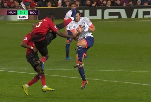 伊布吃瓜红牌,足球场上的“瓜田李下”