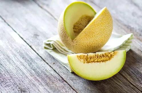 冬天如何吃蜜瓜,冬季蜜瓜的食用指南