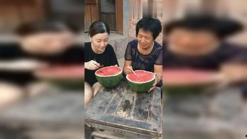 《吃瓜婆婆》,揭秘娱乐圈背后的真实故事