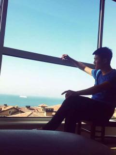 秋季吃瓜群众视频,跟随吃瓜群众探寻秋季美食之旅  第2张