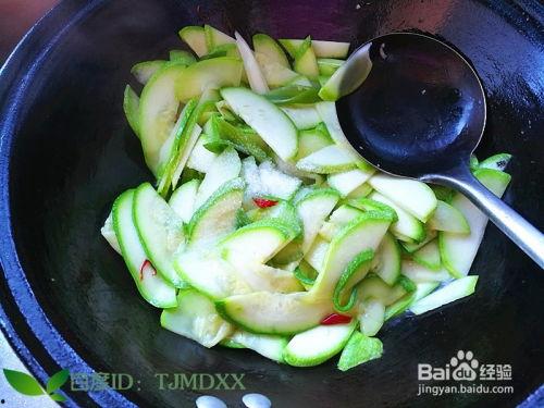 什么瓜炒了吃,跟着“什么瓜炒了吃”探寻夏日美食之旅